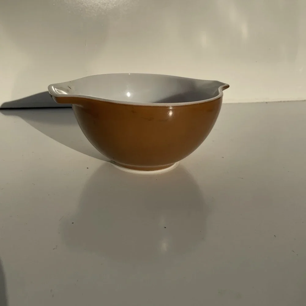 Vintage Pyrex 441 Brown Cinderella Small Nesting Mixing Bowl 750mL